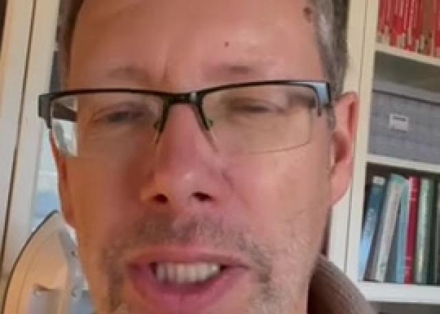 Gods stem spreekt tot mij de hele dag door