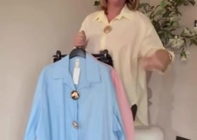 Blouse incl. broche & Travelstof broek