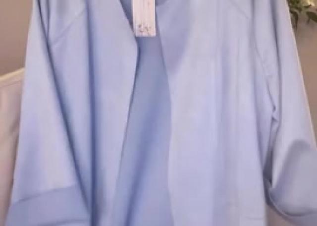 🌷Suedine blazer, v-hals top & Karostar broek