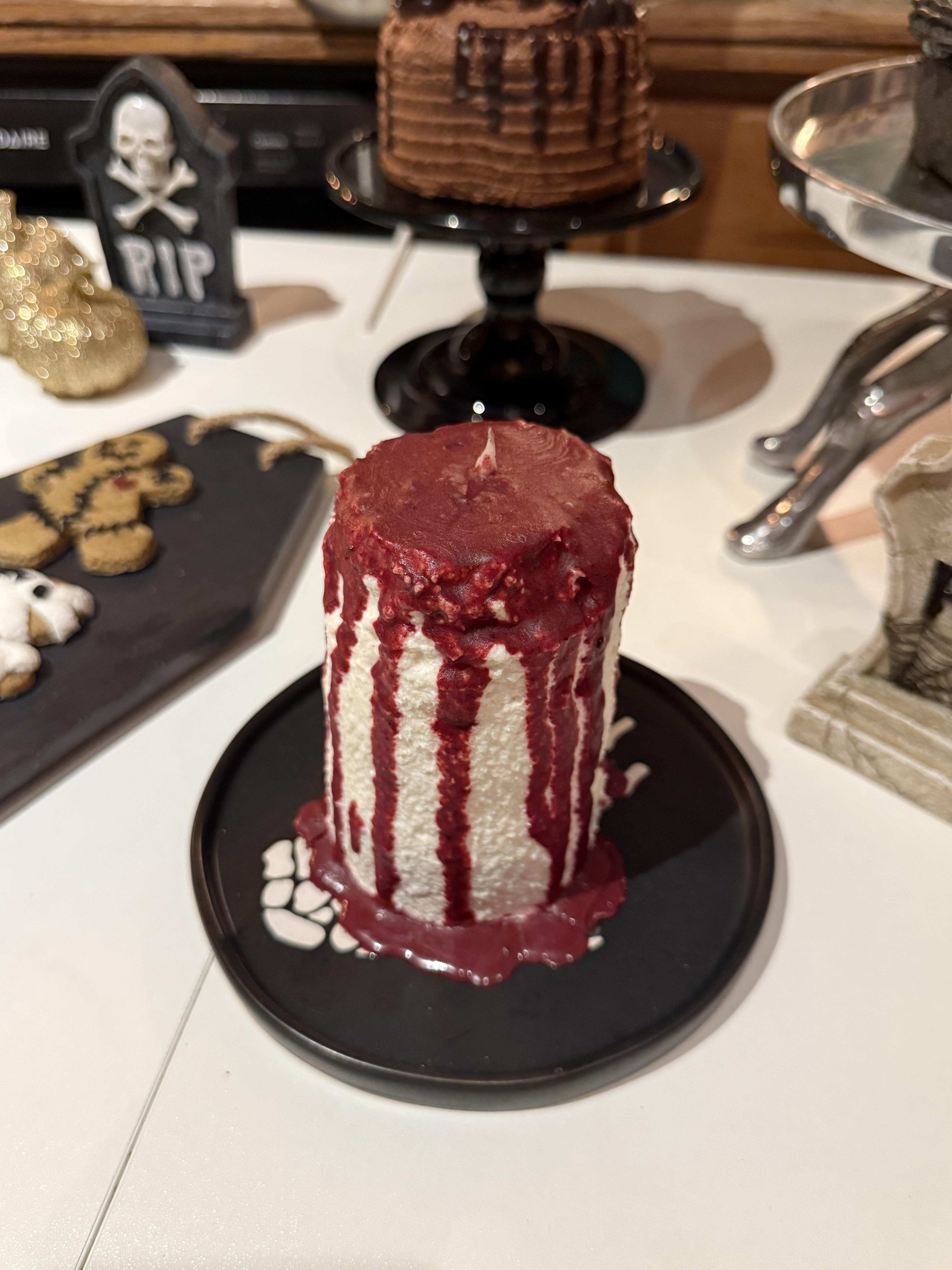 🕯️🎃 Bleeding Candle Cake Tutorial! 🎃🕯️