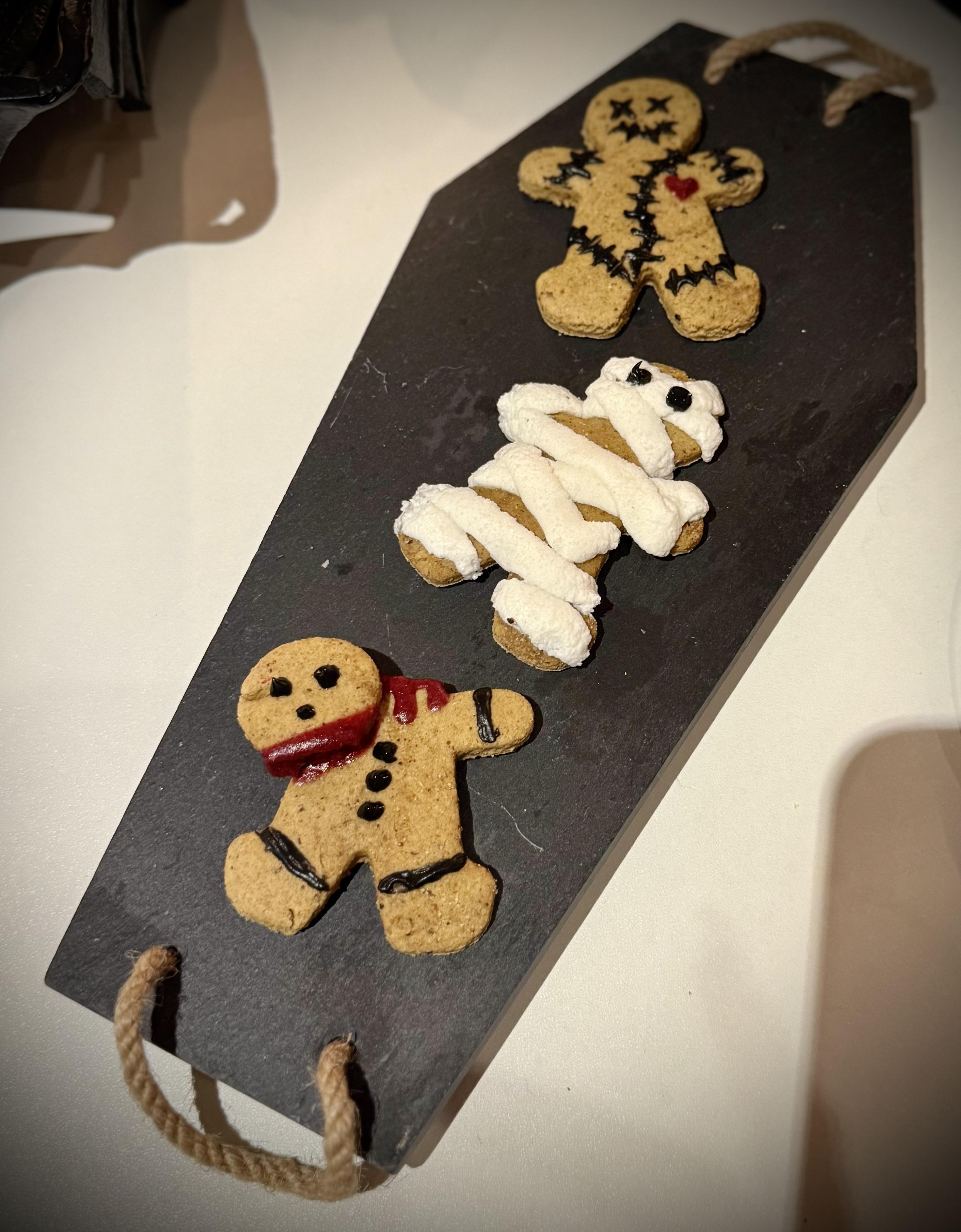 Mummy, Voodoo and Headless Gingy Cookie Tutorial