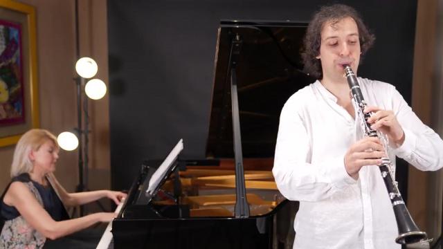 Oleksandr Zhehalov et Tetiana Kravchenko : Sonate pour clarinette et piano de Alexis Ciesla