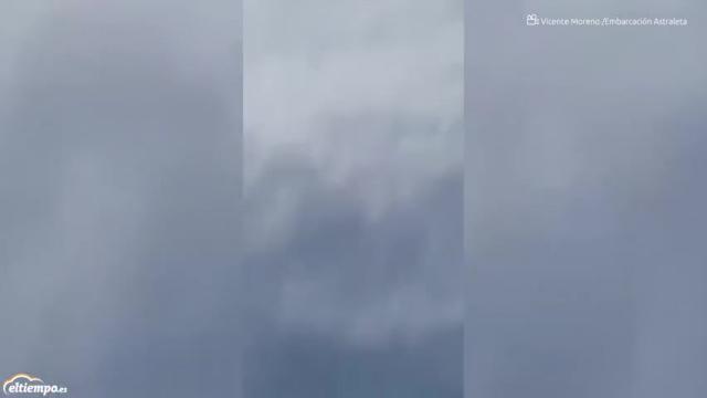 Dénia sorprendida por una manga marina