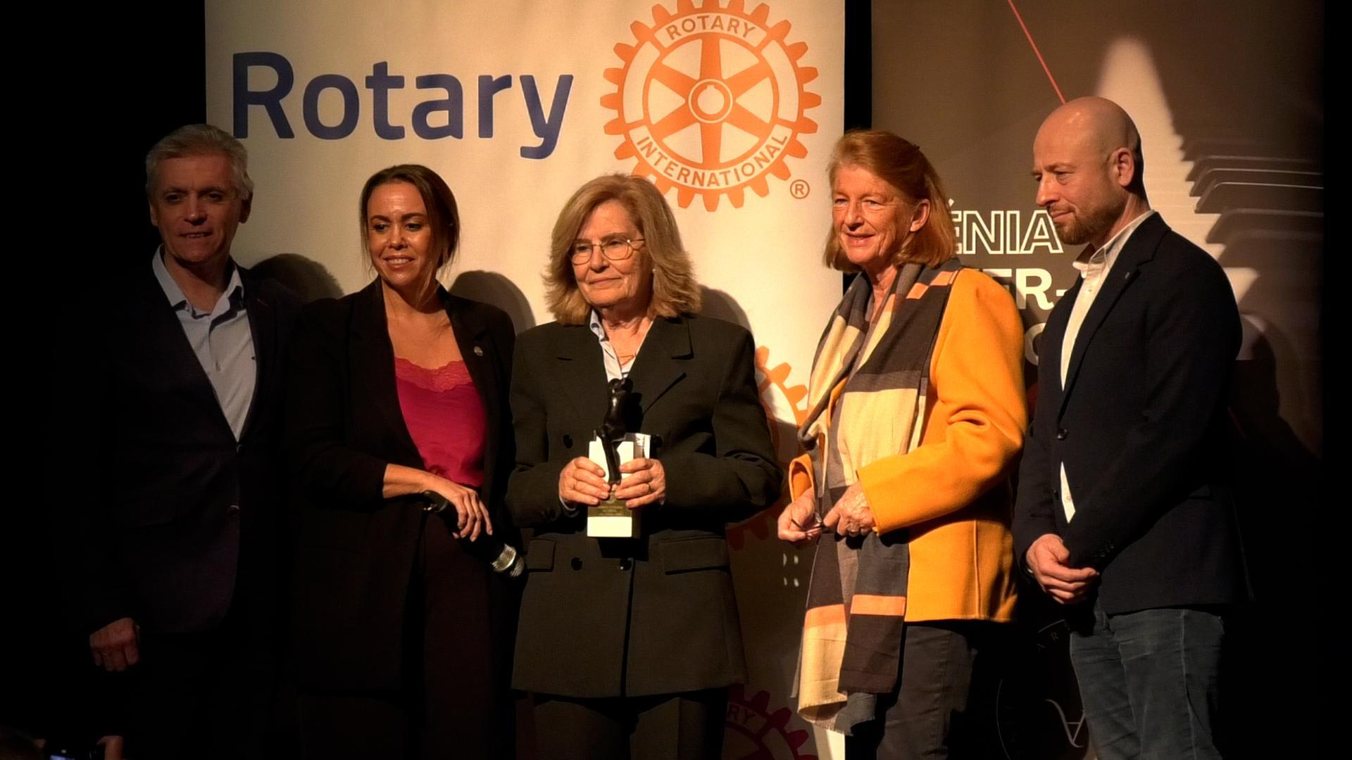 Concha Ballester recibe el Premio Rotario a la Cultura 2025