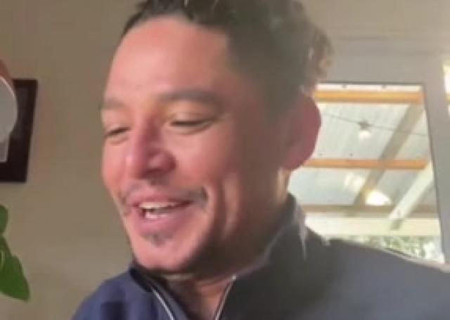 South African Actor Keenan Arrison chats to Breakfast @ Play about - "The Heart Is A Muscle"