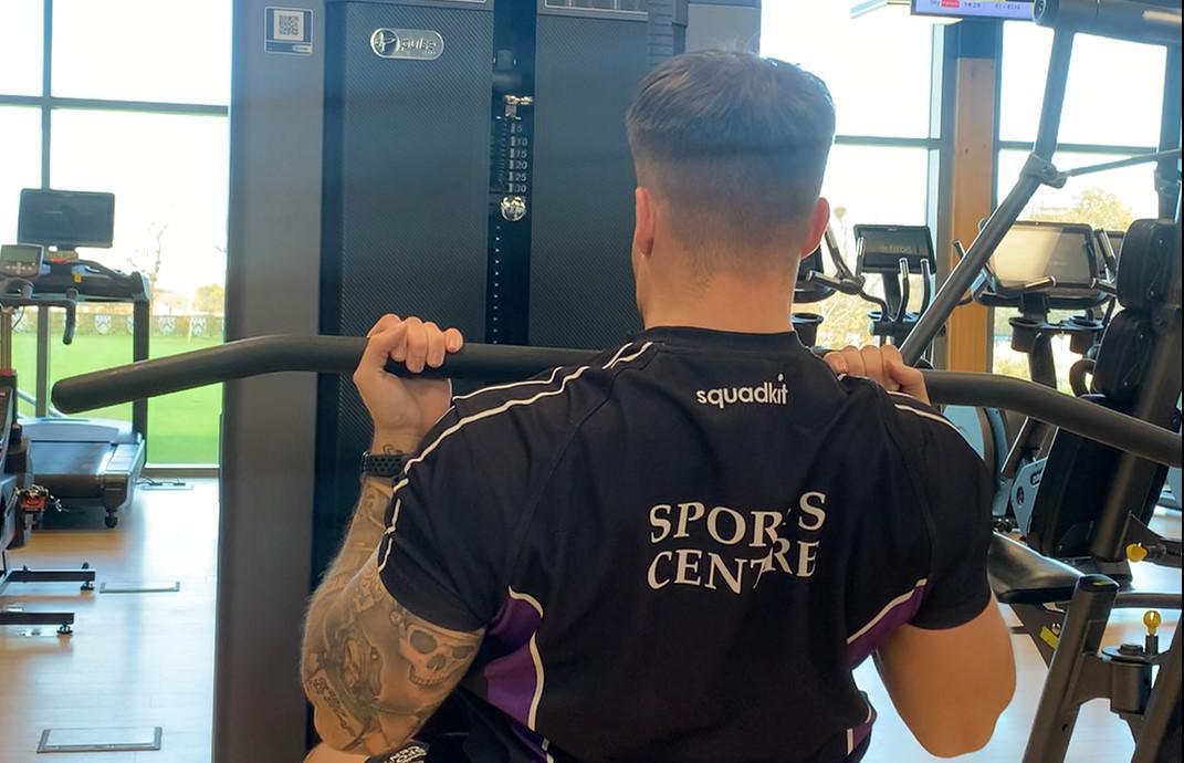 Supinated Lat Pulldowns