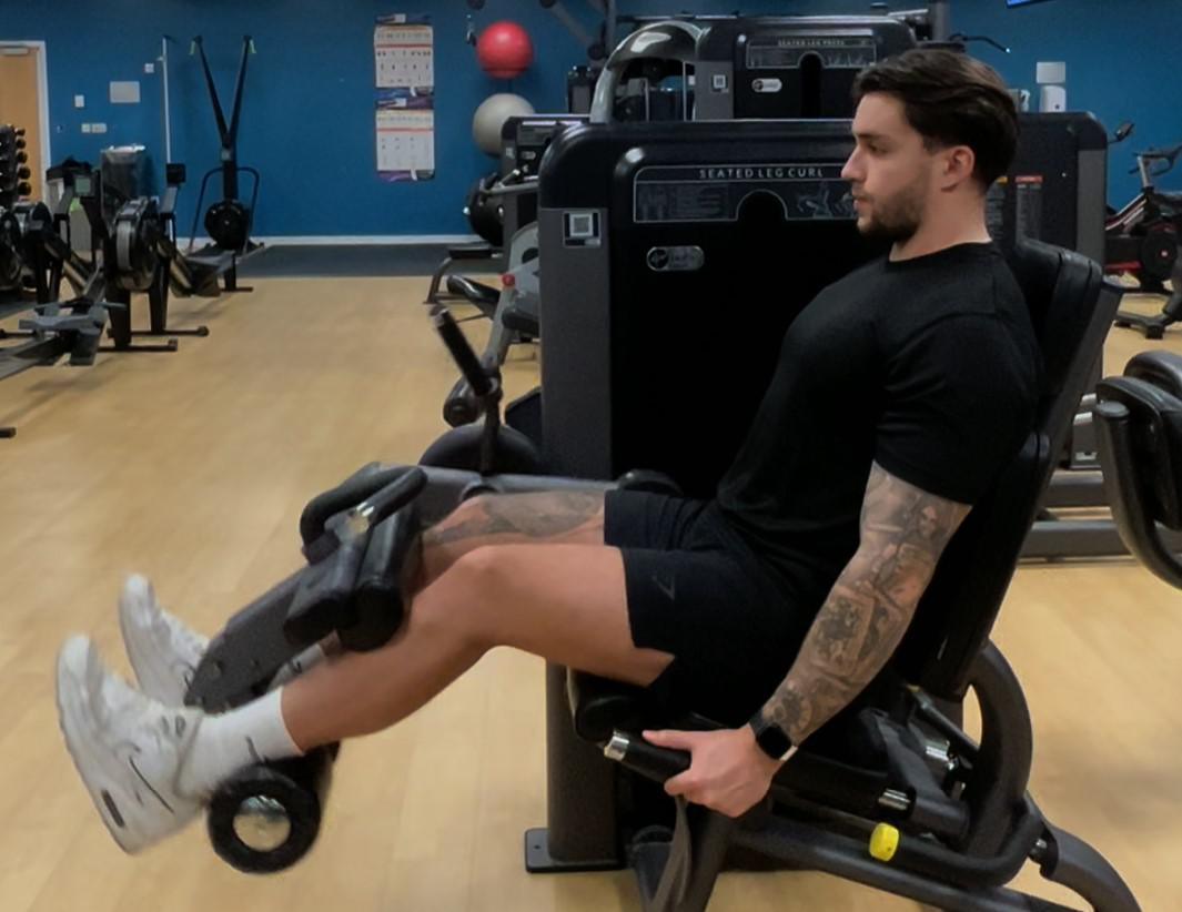 Leg Curl Resistance Machine