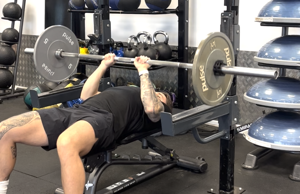 Barbell Close-Grip Bench Press