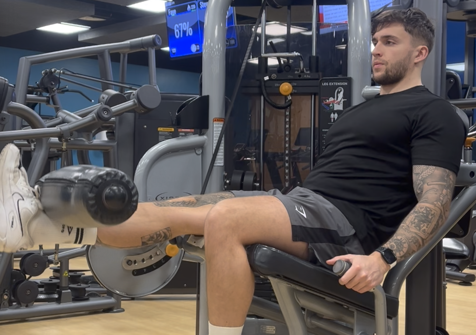 Single Leg Leg Extensions