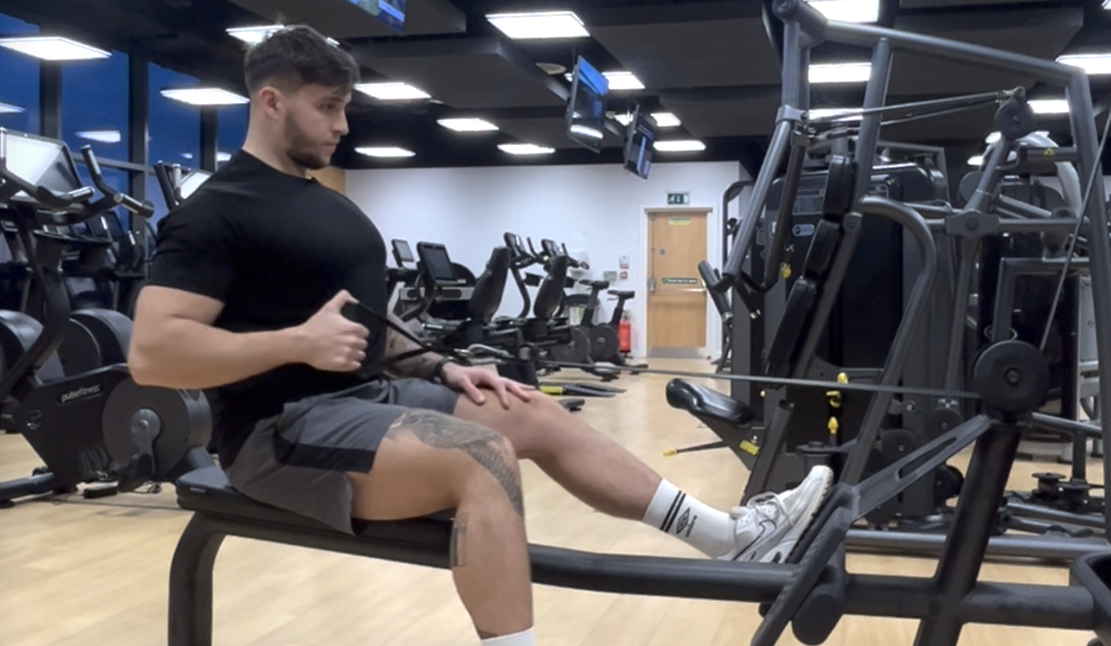 Seated Cable Single Arm Row