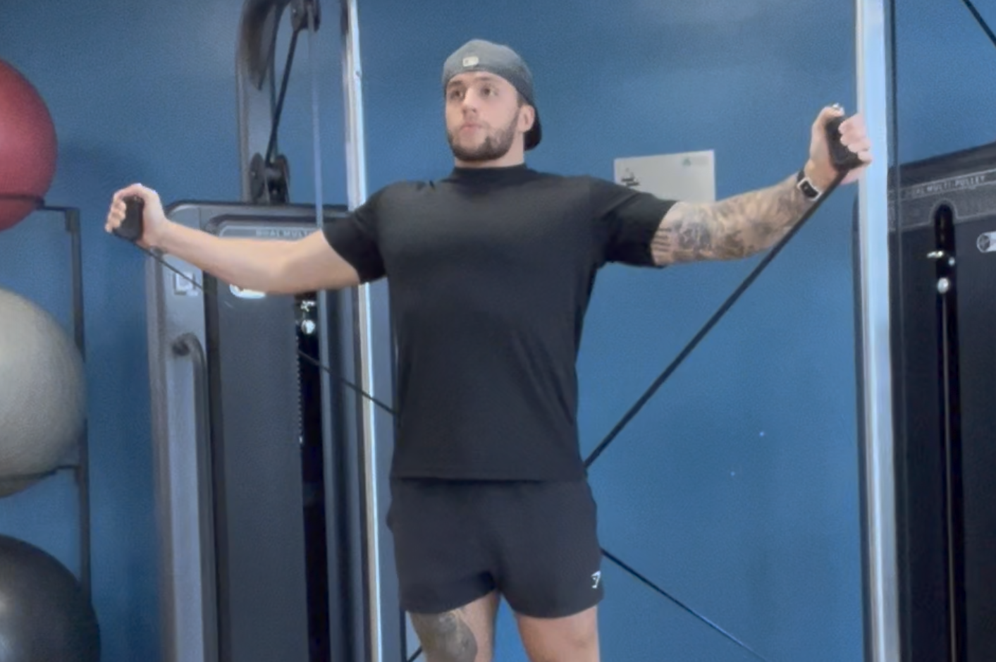 Cable Behind-the-Back Lateral Raise