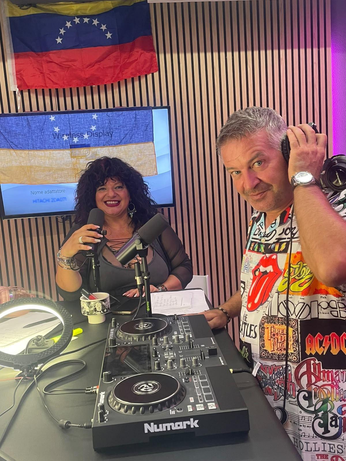 Vintage is nice ! 🎧🎙️🫶 Deejay Station