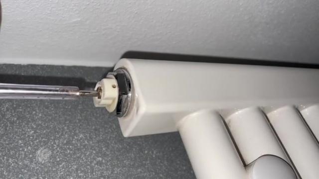 Come sfiatare uno scalda-salviette