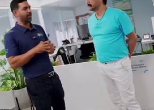 Felix visita las oficinas de MGP
