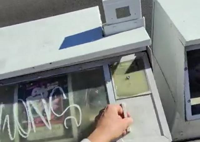 KICKSTASH! Be the first driver to pull up and grab free cash at this secret spot.