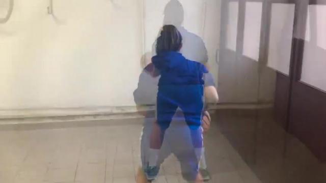 Clip_9_c: Lavoro tecnico in casa - Fondamentali Individuali di palleggio e passaggio