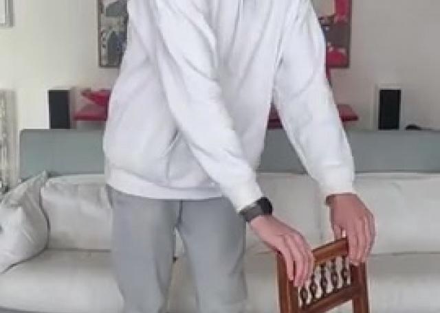 PH_10_a: Stretching specifico con Ema Bessone